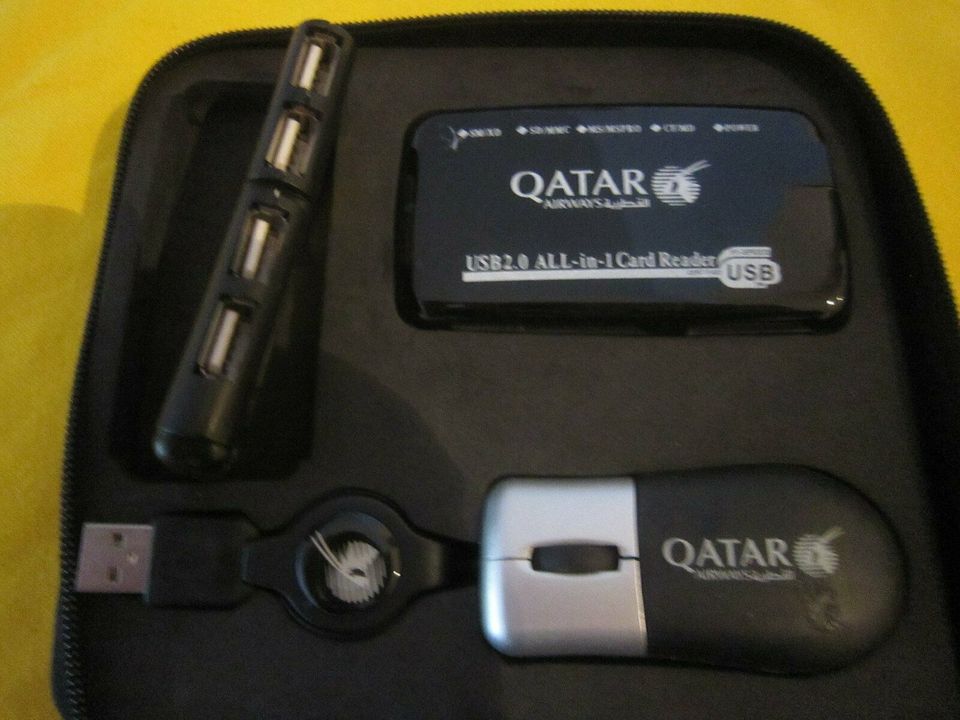 Qatar airways Adapter Travel Kit Notebook First Class. in Dortmund