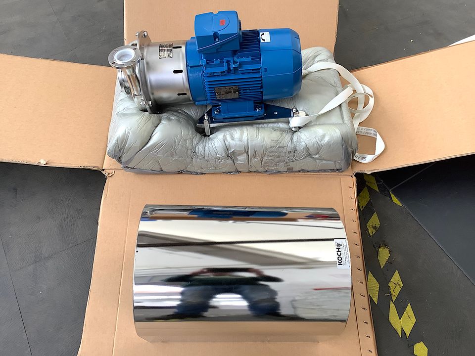 PACKO PUMPE Type: ICP+/40-160/552, MEZ 3~Motor 1TZ90031BA634NB4-Z in Korschenbroich