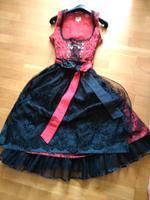 Rot/Schwarzes Dirndl Bayern - Pocking Vorschau