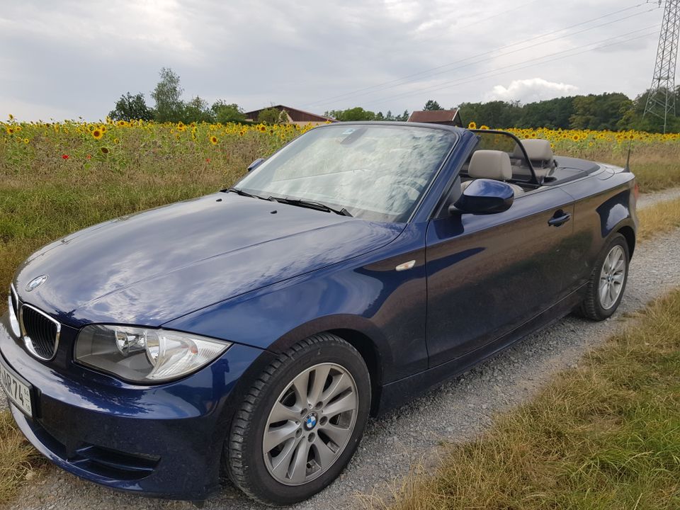 BMW 118i Cabrio in Zellingen