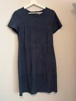 Wildleder Kleid in dunkelblau/ Gold von Esprit, gr. S Niedersachsen - Lastrup Vorschau