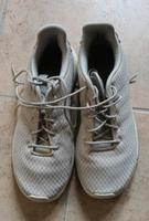 Adidas Hallenturnschuhe Gr 40 Baden-Württemberg - Künzelsau Vorschau