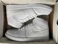 Nike Air Jordan 1 Mid Weiß NEU kostenloser Versand Gr. 42,5 Dortmund - Aplerbeck Vorschau