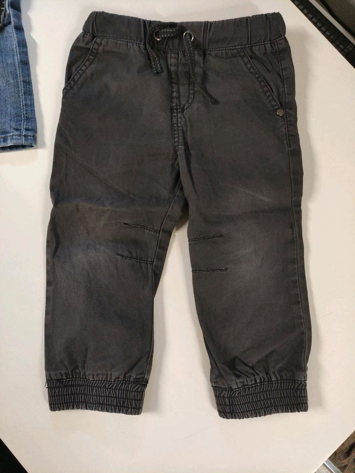 Hose Gr. 86 Jeans Sommerhose in Dinslaken