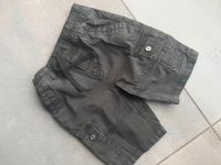 ☼ MEXX kurze Hose, Shorts, oliv grün, Gr. 80 TOP Nordrhein-Westfalen - Möhnesee Vorschau