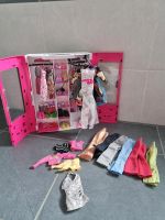 Barbie Kleiderschrank, Auto, Puppen,  Zubehör Brandenburg - Bernau Vorschau