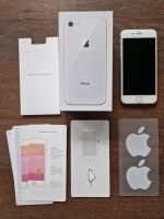 Neuwertiges Apple iPhone 8 ohne Simlock - 64 GB - Silber - OVP Baden-Württemberg - Tuttlingen Vorschau