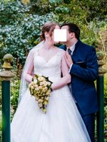 Brautkleid / Hochzeitskleid mit Schleppe und Schleier Nordrhein-Westfalen - Wenden Vorschau