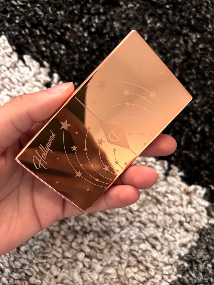 Blush and Glow Glide Palette von Charlotte Tilbury in Hannover