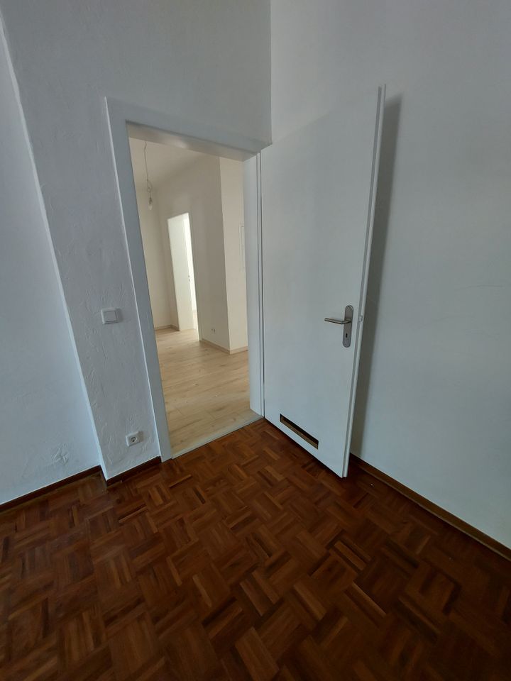3 Zimmer Wohnung max. 3 Personen_mit großem Balkon in Gelsenkirchen