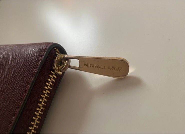 Michael Kors Geldbörse in Regensburg