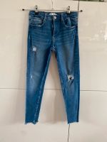 Zara Jeans destroyed Skinny fit Größe 152 Nordrhein-Westfalen - Goch Vorschau