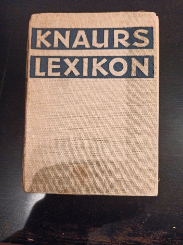 Knaurs Lexikon 1938 in Chemnitz