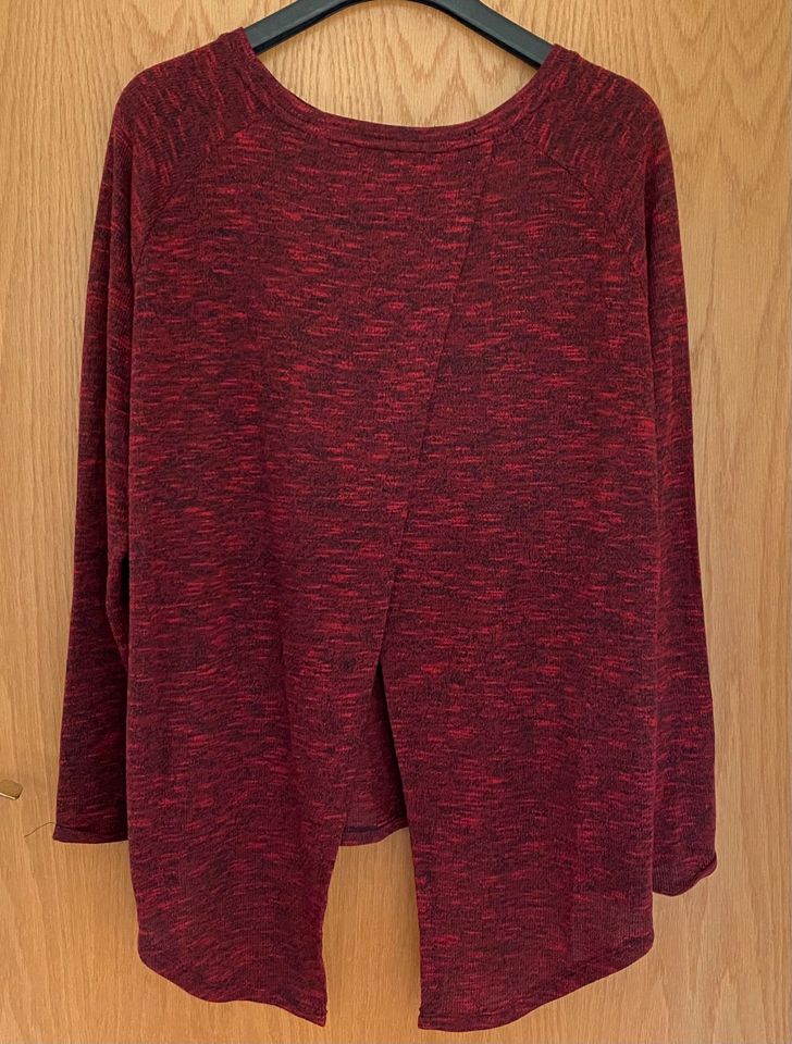 Damen Pullover - rot schwarz - hinten geschlitzt / Größe XL in Hamburg