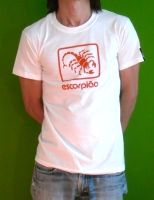 Skorpion T Shirt weiß Größe S Brasilien Rio de Janeiro Horoskop Niedersachsen - Oldenburg Vorschau