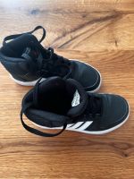 Adidas Turnschuhe Kinder Nordrhein-Westfalen - Holzwickede Vorschau