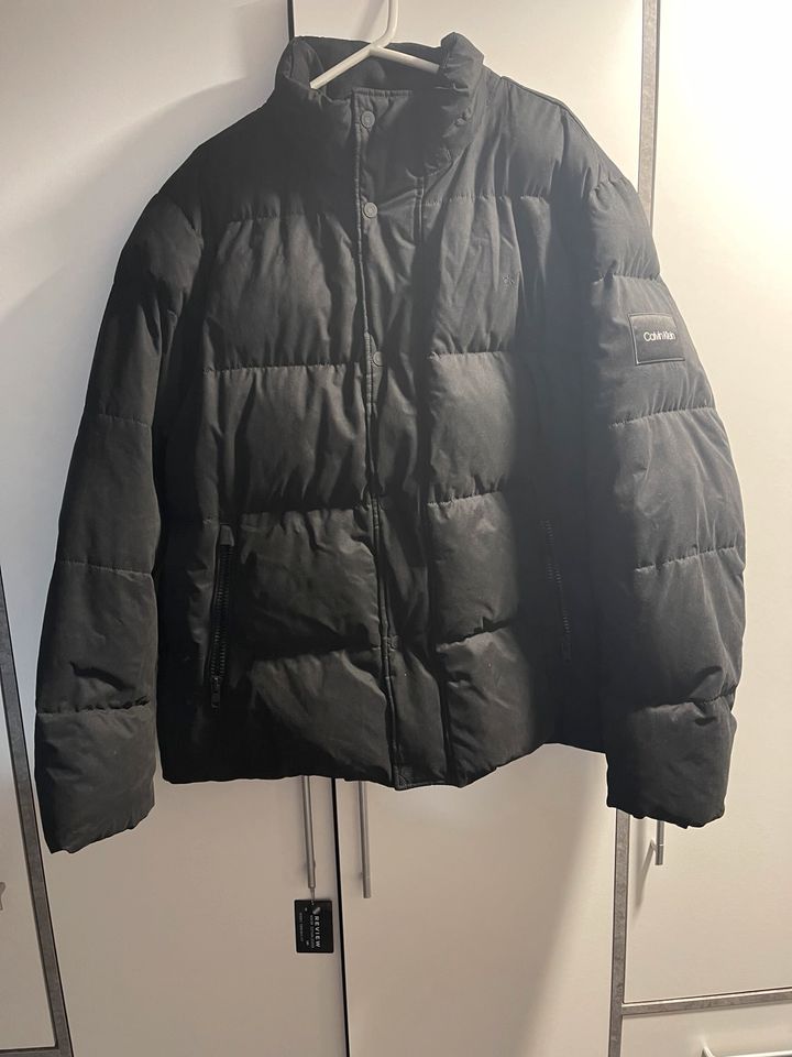 Calvin Klein Jacke Winterjacke dick daunenjacke XXL  Schwarz in Dorsten