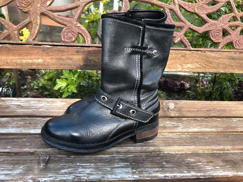 Leder-Stiefel von „Elefanten „ in Größe 29 in Owschlag