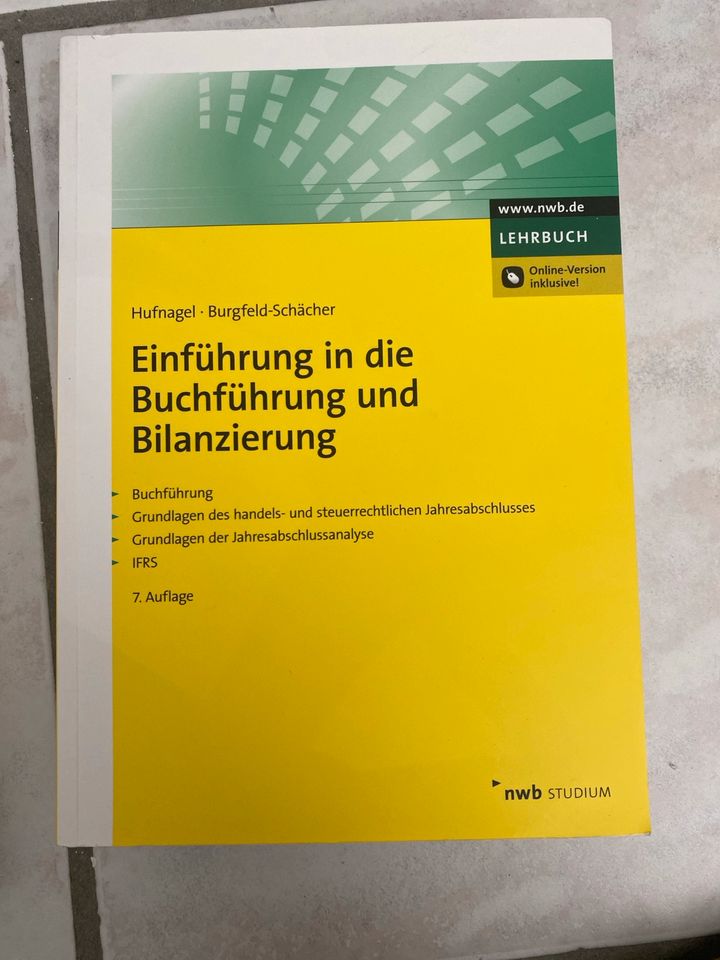 Buch Einführung in die Buchführung und Bilanzierung - wie neu in Reken