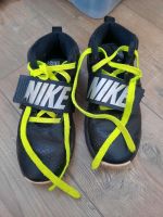 Schuhe - Nike - Team Hustle - Gr. 36.5 Bayern - Hirschaid Vorschau