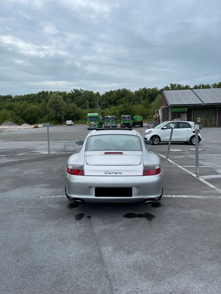 Frühlingsangebot | Porsche 911 996 Carrera | SERVICE NEU in Soest