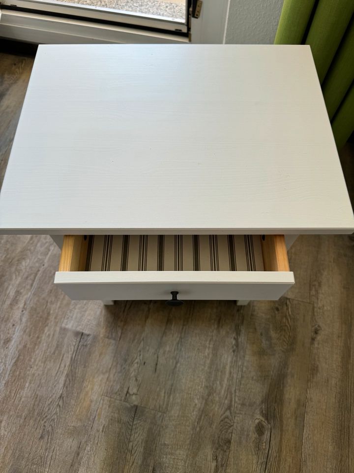 Ikea Hemnes Nachttisch in Rostock