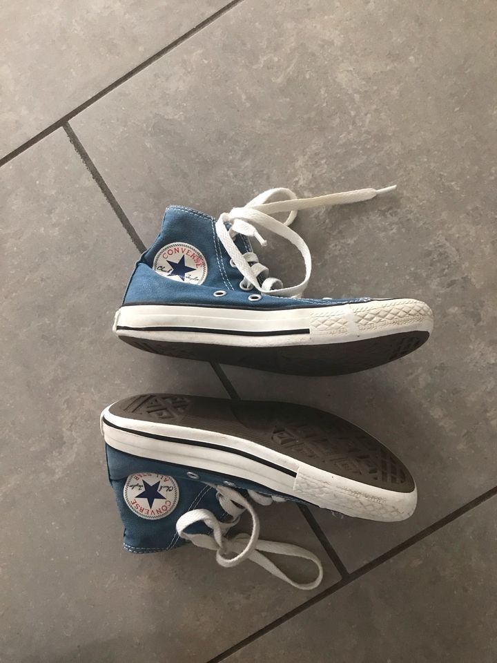 Converse All Star Gr. 30 blau Chucks Turnschuhe in Dachau