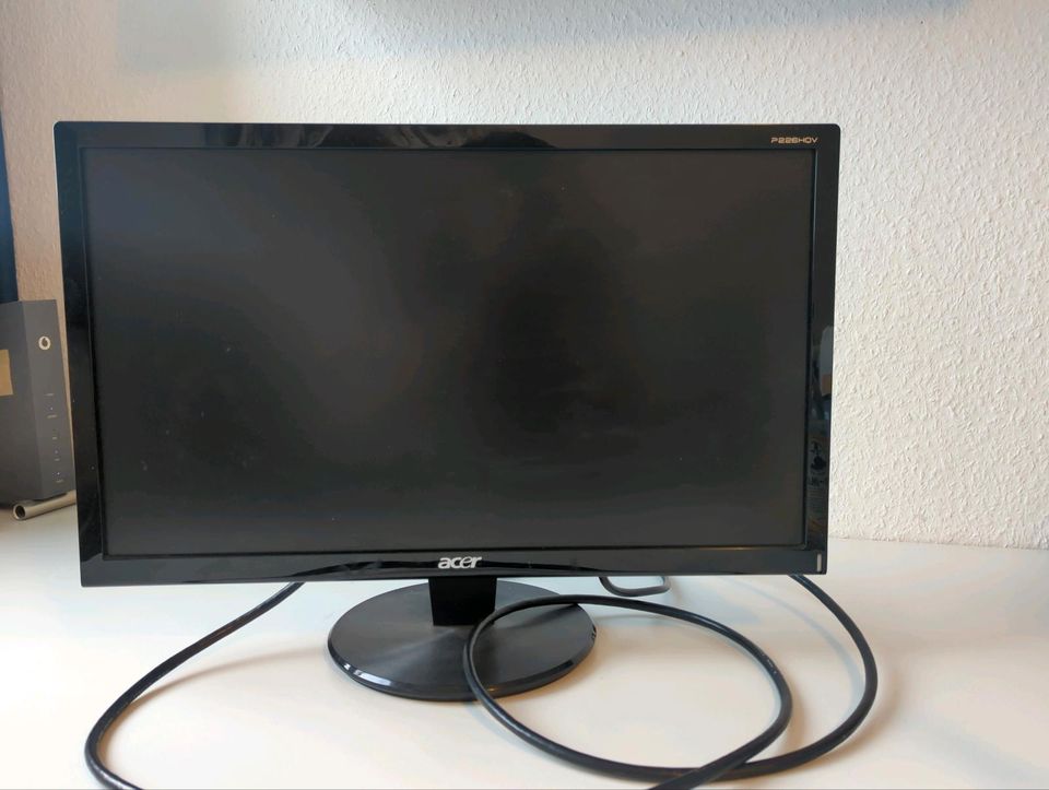 Acer P226HQV Full-HD Computermonitor in Würzburg