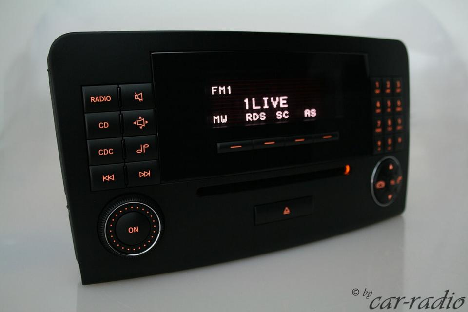 Original Mercedes W164 Autoradio Audio 20 CD MF2710 Bluetooth in Gütersloh