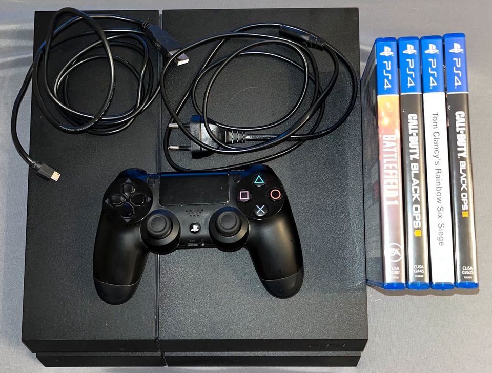 Sony PlayStation 4 (1 TB) mit Controller und 4 Spielen! in Dissen am Teutoburger Wald