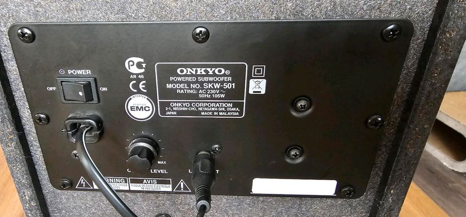 Onkyo Receiver HT-693 mit Subwoofer und 5 Lautsprechern in Berlin