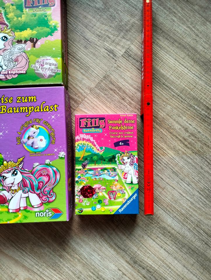 Spiele Filly Hello Kitty Baumpalast Funkelsteine Pachisi Wettlauf in Holzwickede