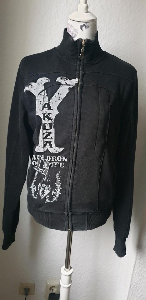 Stehkragen-Jacke von Yakuza in Magdeburg