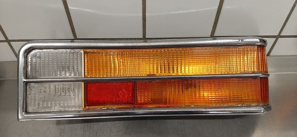 Opel Kapitän Admiral Diplomat B Rückleuchte Rücklicht Oldtimer in Oberkirch