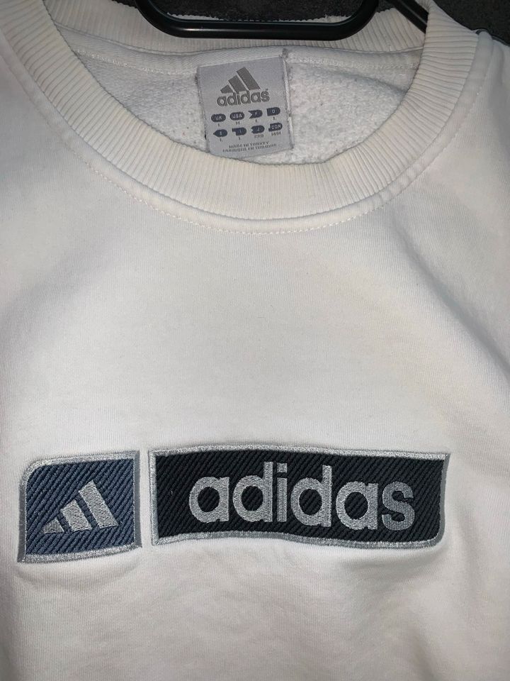 Adidas vintage Pulli in Paderborn