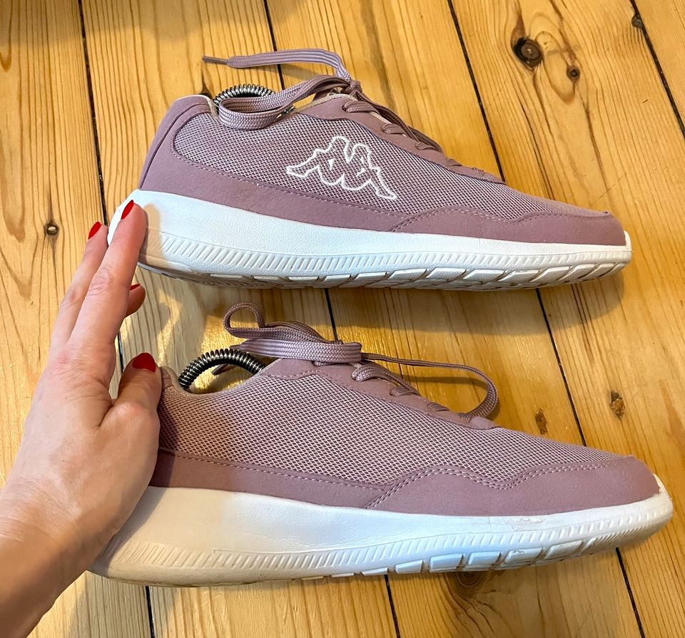 Kappa Trainingsschuh Sneaker Größe 40 rosa purple in Berlin