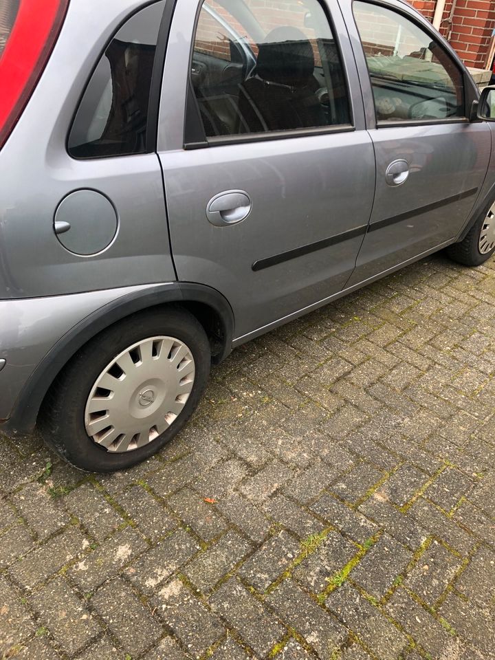 Opel Corsa in Schüttorf