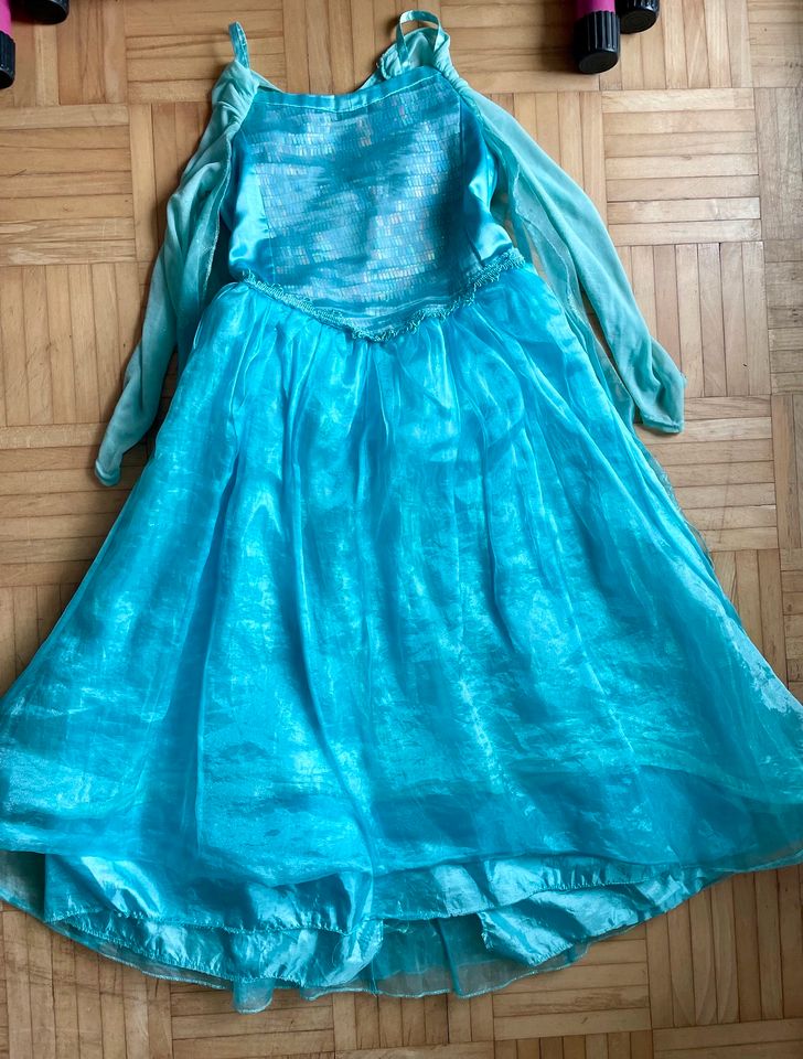 Anna und Elsa Kostüm Fasching Kleid Disney Original 7-8 Jahre in Ratingen