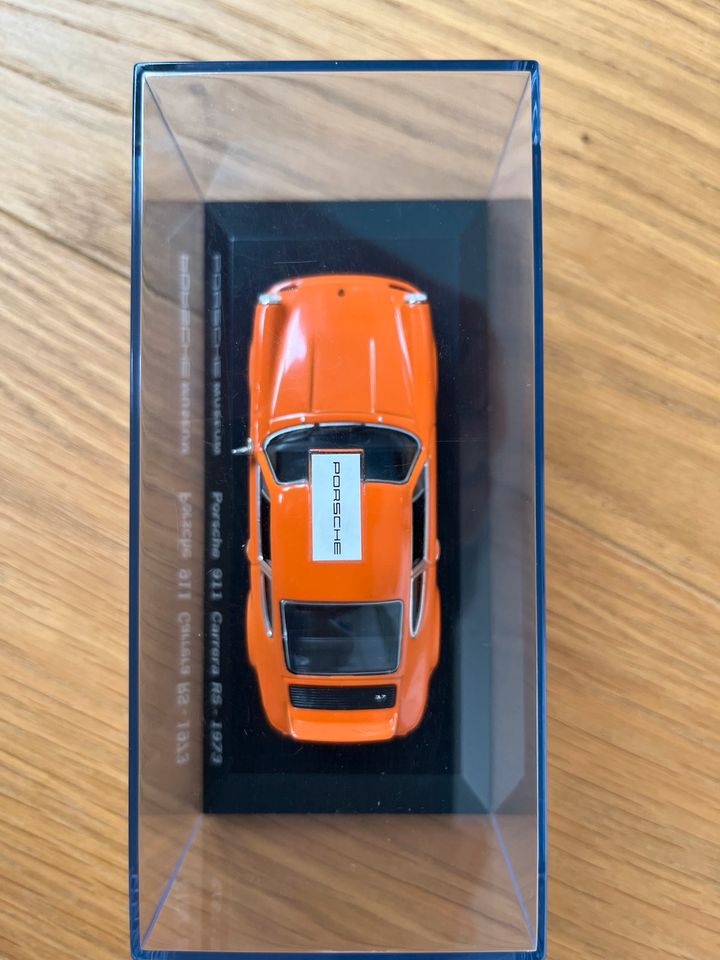 Porsche Modellauto 1:24 orange in Nieder-Olm