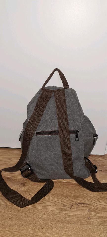 Rucksack braun in Drolshagen