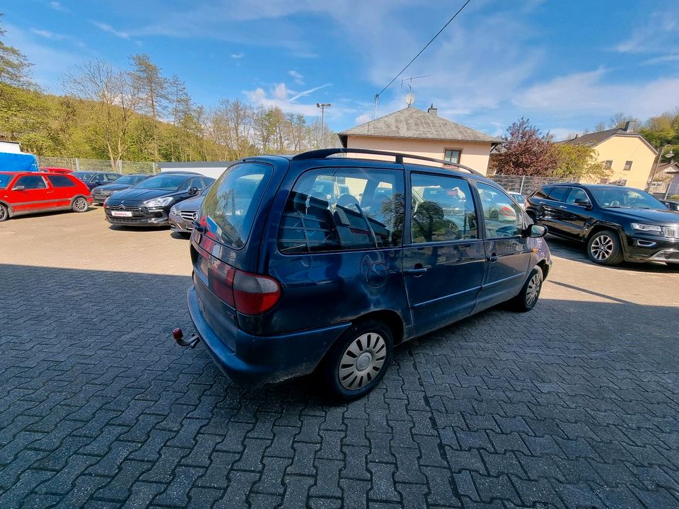 VW Sharan 1.9 TDI TÜV 08/2024 Bastlerfahrzeug in Mettendorf