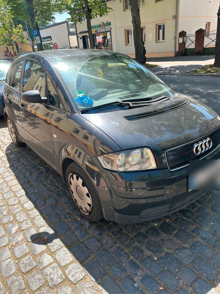 Audi A2 schwarz in Berlin