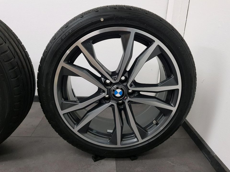 NEU BMW Sommerreifen 19 Zoll Felgen X1 F48 X2 F39 M715 Sommerräde in Staufenberg