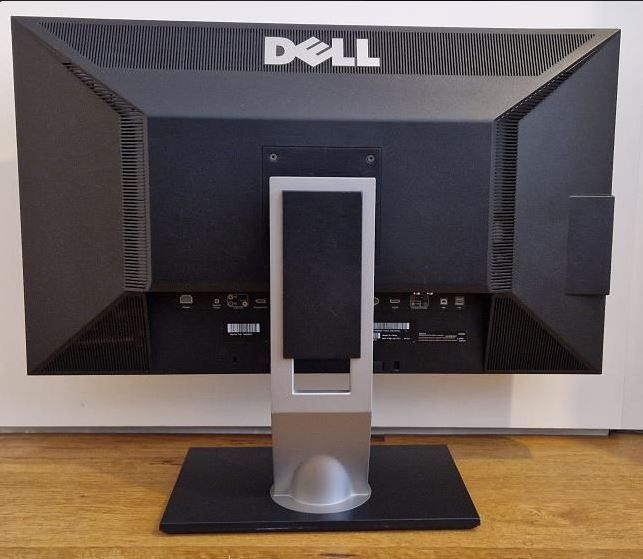 TOP 27" DELL TFT MONITOR U2711b WQHD INKL. SOUNDBAR in Mettingen