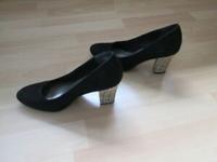 Tamaris Pumps Gr. 38 schwarz wie Neu Baden-Württemberg - Eppelheim Vorschau