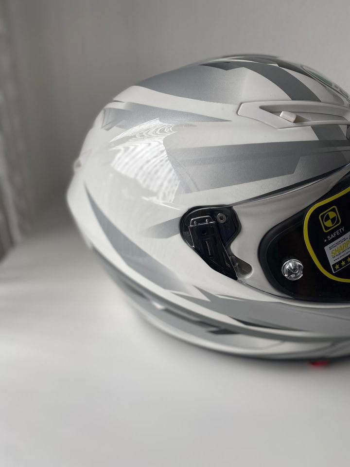 AGV Veloce S Helm NO GP R RR Arai Shoei in Bad Tölz