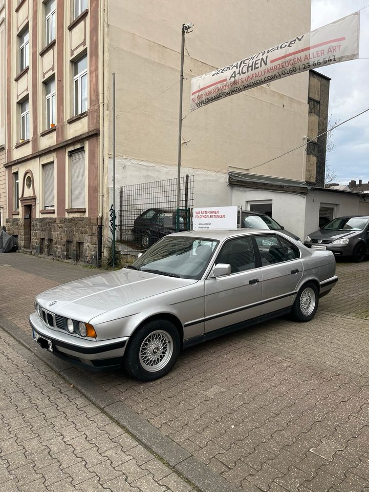 Bmw 525i 12V,e34,1989,Tüv neu,auf H angemeldet (Oldtimer) in Aachen