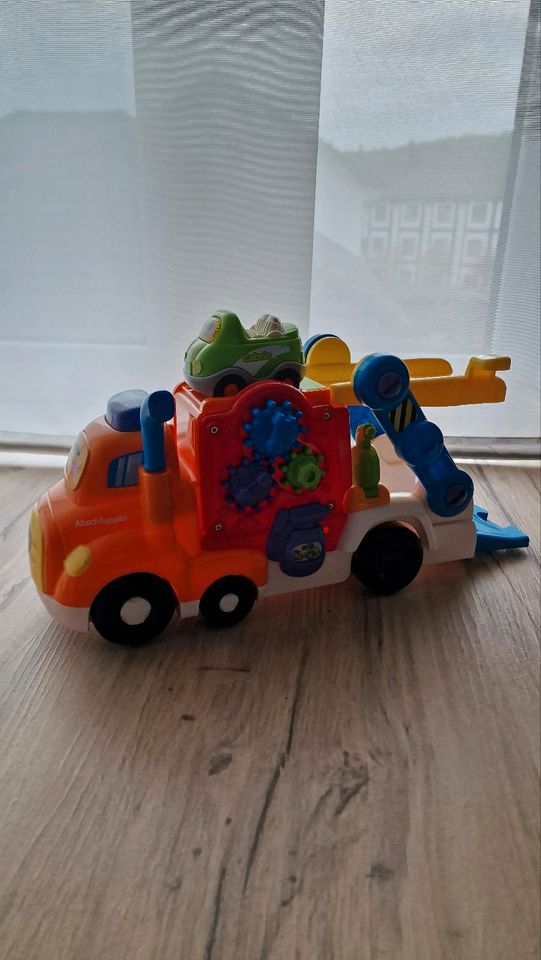 Vtech - Tut Tut Baby Flitzer Parkgarage + Abschlepper Vtech in Bad Berleburg