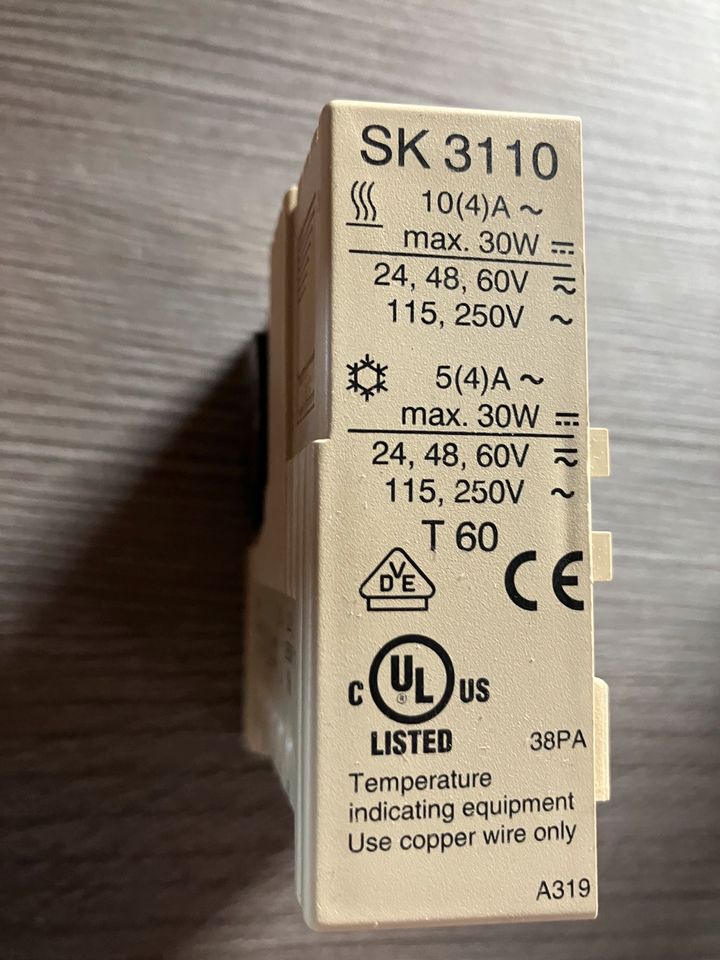 Rittal SK 3110 Temperaturregler Thermostat in Belm