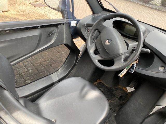 Renault Twizy - fährt mit Mofakenzeichen - gut erhalten in Osterode am Harz